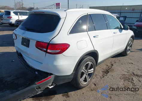 2019 Mercedes-Benz Glc 300 z USA, uszkodzony, nr VIN WDC0G4JB2KF609734
